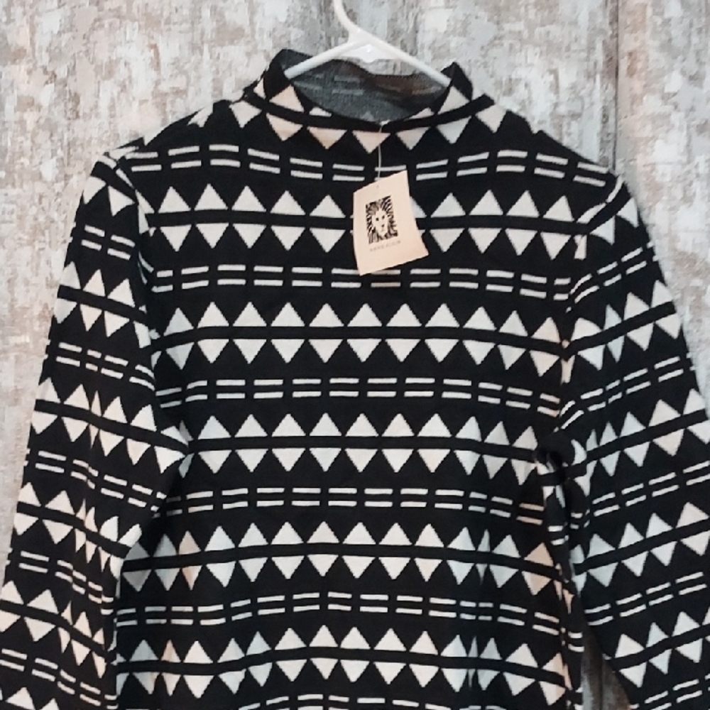 Anne Klein Black and White Patterned Turtleneck Sweater